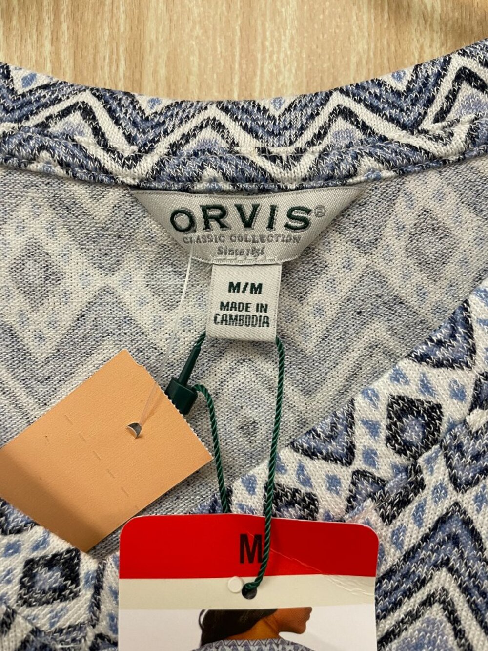 NWT Orvis V-Neck Tunic Top Size Medium - Picture 2 of 5